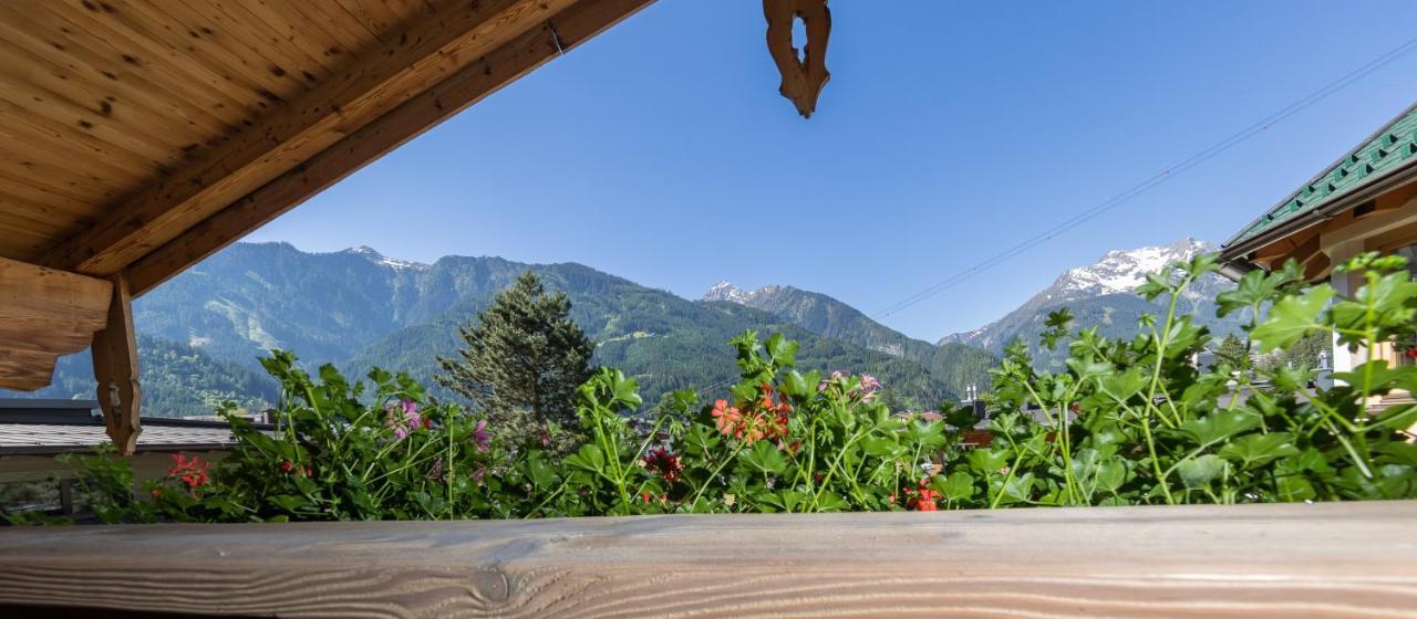 Hotel Garni Glockenstuhl Mayrhofen Exterior photo